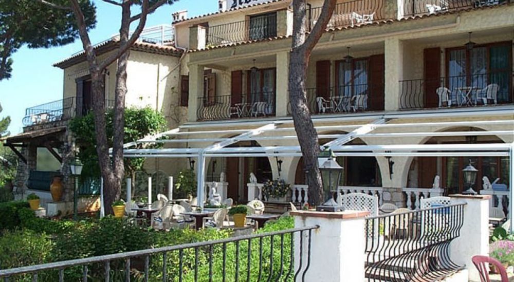 Castel Garoupe Hotel อองทีบส์ ภายนอก รูปภาพ
